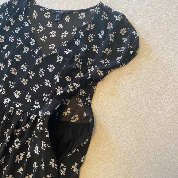 Forever 21 Dress - Picture 5 of 13